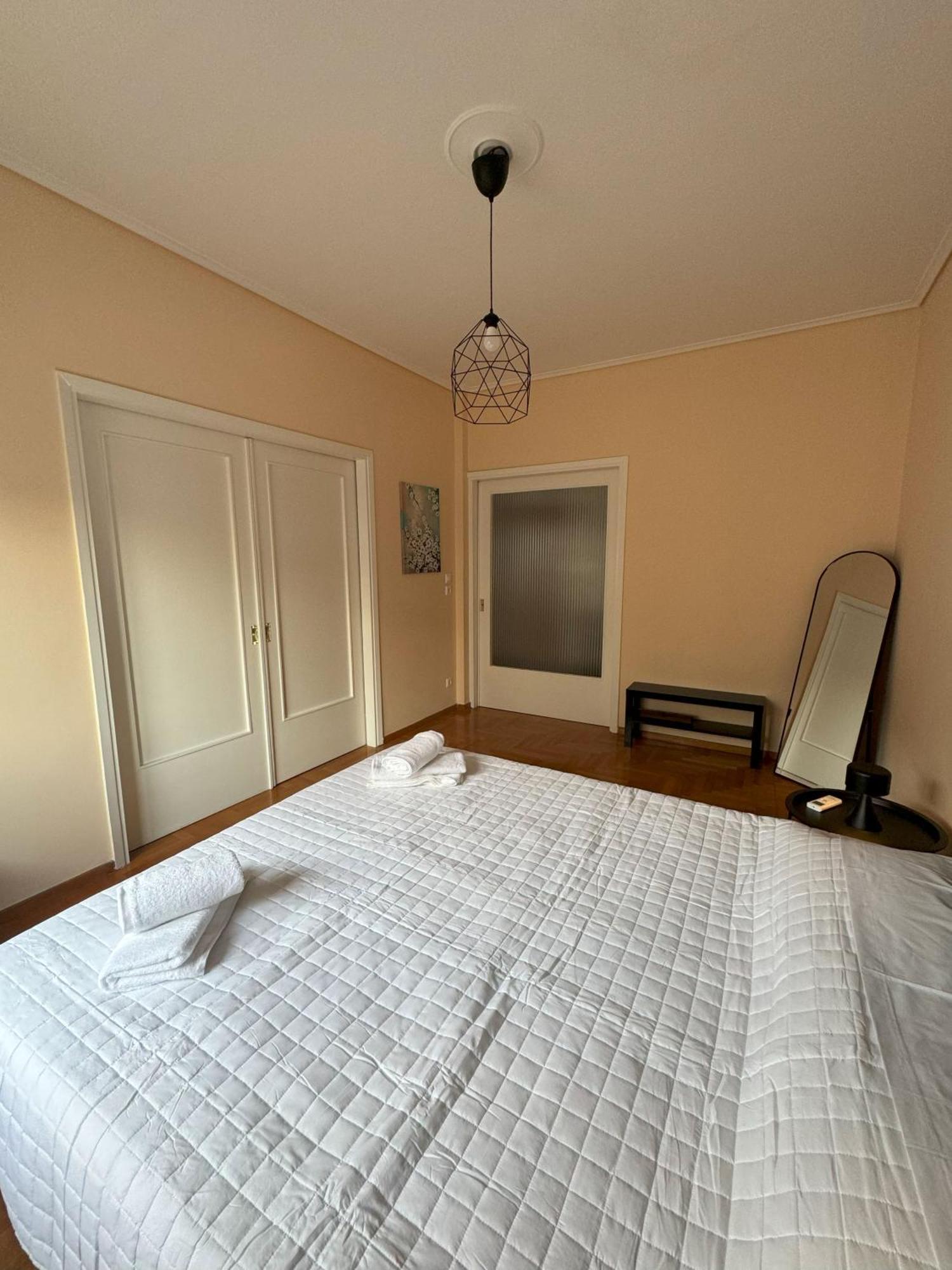 Modern Acropolis Apartment أثينا المظهر الخارجي الصورة